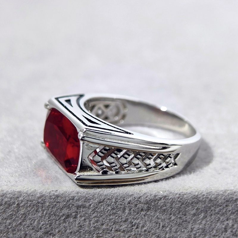 Chic S925 Glass Red Pillow-Shaped Arrow Pattern Ring, Gift for All Occasions